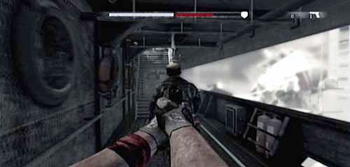 Drugi prawdopodobnie pójdzie przed siebie szukać zagrożenia, dlatego podążaj za nim i od tyłu poderżnij mu gardło - Episode 11 - Radic Haventon - Part 2 | I Am Alive - I Am Alive - poradnik do gry