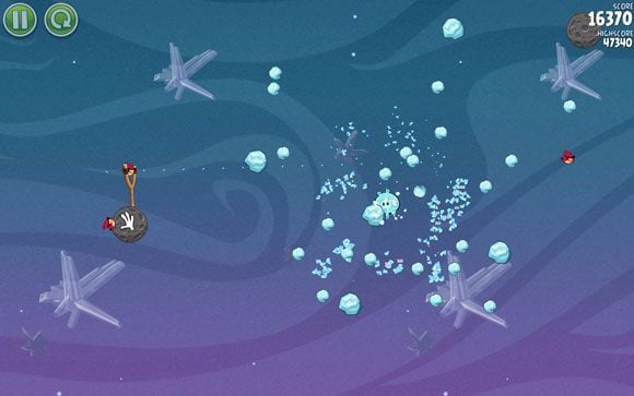 W efekcie powinieneś otrzymać mniej więcej taki obraz, zniszczenie totalne - Level 2 - 1, 2 | Cold Cuts | Angry Birds Space - Angry Birds Space - poradnik do gry