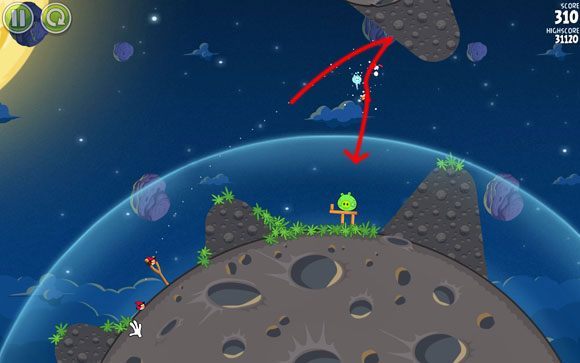 Ptak odbije się od skały i uderzy w bańkę ze świnią, która zamarznie i po chwili rozleci się na drobne kawałki - Level 1 - 6 | Pig Bang | Angry Birds Space - Angry Birds Space - poradnik do gry