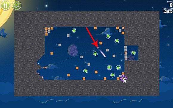 Barierę wymaganych punktów można zdobyć już przy wykorzystaniu trzech ptaków, jednak ten etap jest bardzo nieprzewidywalny i może się zdarzyć, że będzie trzeba wykorzystać czwartego ptaka - Level 1 - 29 | Pig Bang | Angry Birds Space - Angry Birds Space - poradnik do gry