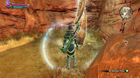 Kamień stoi między dwoma wysokimi łukami, w dole kanionu - Menetyre | Kamienie Lorestone w Kingdoms of Amalur Reckoning - Kingdoms of Amalur: Reckoning - poradnik do gry