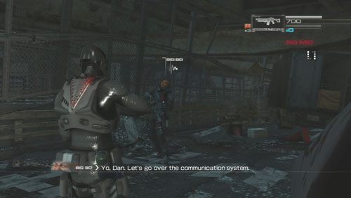 Grę rozpoczynamy od rozmowy z Big Bo, który na wstępie objaśni nam zasady korzystania z systemu komunikacji między nami i pozostałymi członkami naszego oddziału - Rozdział 1 Hit and Run (1) | Opis przejścia Binary Domain - Binary Domain - poradnik do gry