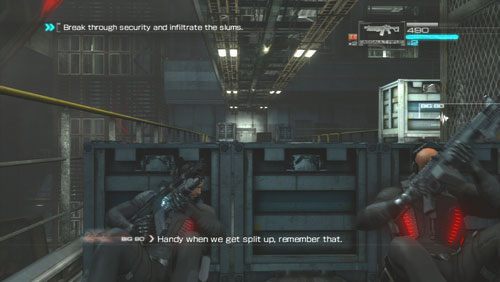 Gdy już się dozbroimy opuszczamy korytarz i wpadamy na kolejną grupę przeciwników ostrzeliwujących nas z drugiego końca wąskiego pomostu - Rozdział 1 Hit and Run (1) | Opis przejścia Binary Domain - Binary Domain - poradnik do gry