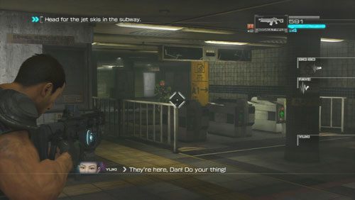 Po opuszczaniu sali oświetlonej neonami podążamy za Yuki i eliminujemy niewielkie grupki przeciwników - Rozdział 2 Yearn For Refuge (3) | Opis przejścia Binary Domain - Binary Domain - poradnik do gry