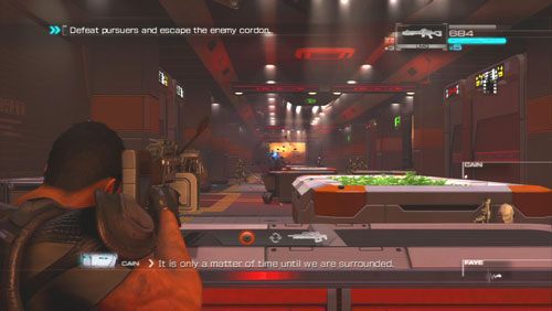 Gdy trafimy do szerokiego korytarza udajemy się w lewo eliminując zastępy przeciwników - Rozdział 4 Reafuse and Resist (1) | Opis przejścia Binary Domain - Binary Domain - poradnik do gry