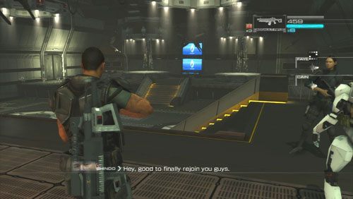 Wychodzimy z windy i wchodzimy do pomieszczenia przed nami gdzie dołączy do nas pozostawiony w sterowni członek ekipy - Rozdział 5 Intelligent Artifice (3) | Opis przejścia Binary Domain - Binary Domain - poradnik do gry