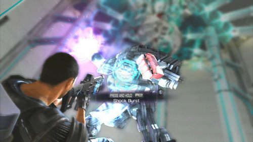 Całe starcie jest dosyć długie, dlatego szczególnie pierwsze dwie fazy powinniśmy rozegrać ostrożnie i oszczędnie - Rozdział 6 Denying Destiny | Opis przejścia Binary Domain - Binary Domain - poradnik do gry