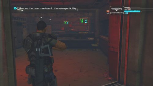 [7] Gdy wyślemy dwójkę kompanów windą i ruszymy na ratunek pozostałym przejdziemy przez pomost i wejdziemy po drabinie - Rozdział 2 | Bonusy (Secur-Com) Binary Domain - Binary Domain - poradnik do gry