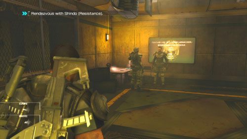 [8] Po dostaniu się do bazy ruchu oporu, wychodzimy z sali chorych i kierujemy się w prawo w kierunku dwóch żołnierzy - Rozdział 4 | Bonusy (Secur-Com) Binary Domain - Binary Domain - poradnik do gry