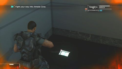 Jak tylko opuścimy tunel z naszym pojazdem skręcamy w lewo, mijamy sklepik i dobiegamy do rogu, w którym odnajdziemy Secur-Com - Rozdział 4 | Bonusy (Secur-Com) Binary Domain - Binary Domain - poradnik do gry