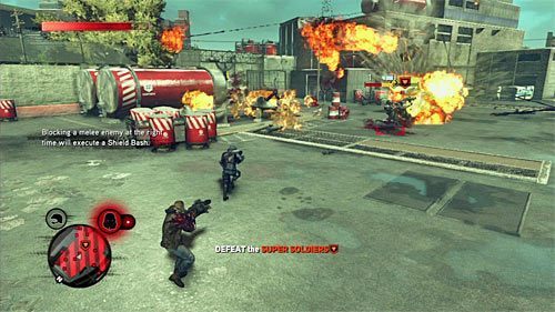 Równie dobrze możesz też polegać na wyrzutniach rakiet oraz granatnikach, aczkolwiek pamiętaj w takich sytuacjach o zachowaniu bezpiecznego dystansu - 10 - The Mad Scientist | Główny wątek fabularny Prototype 2 - Prototype 2 - poradnik do gry