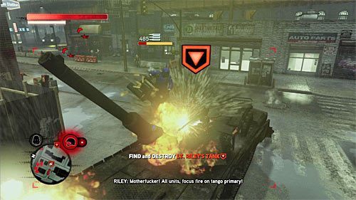 W zależności od upodobań możesz kontynuować podróż czołgiem lub zdać się na inne umiejętności Hellera - 18 - Taking the Castle | Główny wątek fabularny Prototype 2 - Prototype 2 - poradnik do gry