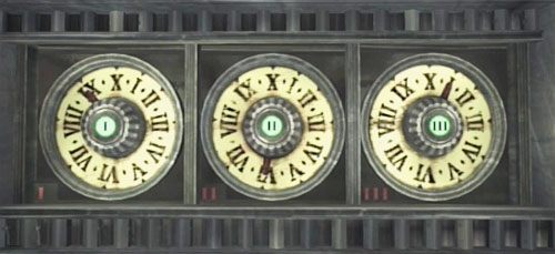 Wyjdź na zewnątrz tego pomieszczenia i wprowadź liczby IX, VI, I na zegarach pancernych drzwi - Misja główna - szyfr do drzwi pancernych | Budenk Centennial - Silent Hill: Downpour - poradnik do gry