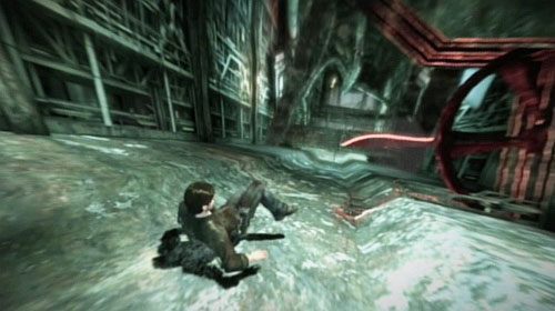 Biegnij do góry, gdzie po przerywniku czeka na Ciebie kolejna zjeżdżalnia wodna - Misja główna - inny wymiar | Budenk Centennial | Silent Hill Downpour - Silent Hill: Downpour - poradnik do gry