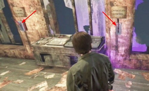 Wróć do pomieszczenia ze sceną i przejdź drzwiami po prawej stronie - Misja główna - inny wymiar, pomieszczenie ze sceną | Klasztor - Silent Hill: Downpour - poradnik do gry