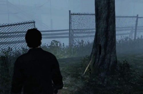 Teraz wróć się do góry i po minięciu przejścia na podest, idź kawałek przed Siebie, a znajdziesz przejście/dziurę w ogrodzeniu - Misje poboczne (1) | Silent Hill cz.4 | Silent Hill Downpour - Silent Hill: Downpour - poradnik do gry