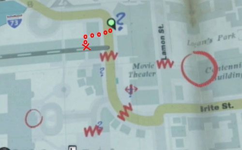 Mając budynek, z którego wyszedłeś za plecami, po przeciwnej stronie ulicy, trochę na lewo, zobaczysz wejście w ciasny zaułek, do którego wejdź - Misje poboczne (2) | Silent Hill cz.4 | Silent Hill Downpour - Silent Hill: Downpour - poradnik do gry