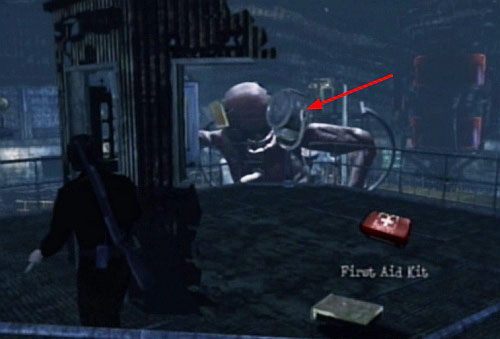 Na górze podnieś apteczkę oraz amunicję - Misja główna - ostatni boss | Więzienie | Silent Hill Downpour - Silent Hill: Downpour - poradnik do gry