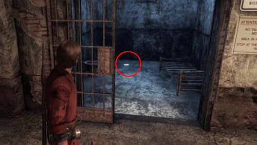 Po przejściu przez wykrywacz metalu w Checkout Zone, dojdziesz do korytarza - Notki (4) | Notki | Silent Hill Downpour - Silent Hill: Downpour - poradnik do gry