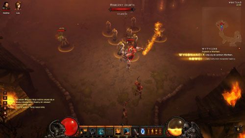Kieruj się dalej miejską drogą, aż dotrzesz do placu przed kaplicą - Zagłada w Wortham | Zadania - Akt 1 | Solucja Diablo III - Diablo III 2.0 - poradnik do gry