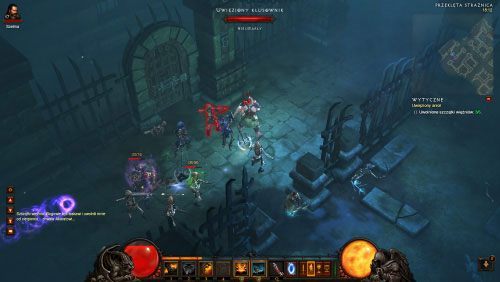 Po więzieniu prócz tych sześciu duchów pałętają się grupki stworów, zasadniczo niegroźnych - Uwięziony anioł | Zadania - Akt 1 | Solucja Diablo III - Diablo III 2.0 - poradnik do gry