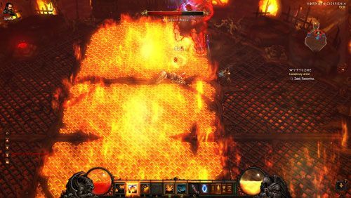 Lokacja podzielona jest na kilka obszarów, które to w pewnych momentach stają w płomieniach - Uwięziony anioł | Zadania - Akt 1 | Solucja Diablo III - Diablo III 2.0 - poradnik do gry