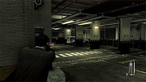 Po dotarciu na nowy poziom powinieneś zauważyć, iż postawiony zostałeś przed szansą zaatakowania bandytów z zaskoczenia - Przeprawa przez parking podziemny | Rozdział I | Solucja Max Payne 3 - Max Payne 3 - poradnik do gry