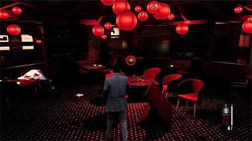 Po wygranej bitwie udaj się do wspomnianego baru, odnajdując na jednym ze stolików fragment broni [Złota broń - Karabin Mini-30 2/3] - Eksploracja drugiej części klubu nocnego | Rozdział II | Solucja Max Payne 3 - Max Payne 3 - poradnik do gry