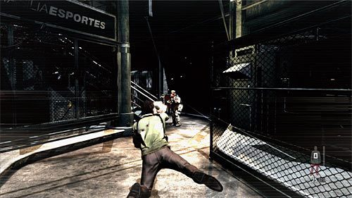 Zabierz dwa opakowania środków przeciwbólowych i ruszaj dalej - Przeprawa przez drugą część trybun | Rozdział III | Solucja Max Payne 3 - Max Payne 3 - poradnik do gry