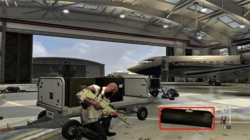 Po przystąpieniu do właściwych walk zacznij eliminować rozstawionych w okolicy zwykłych przeciwników - Bitwa z Beckerem | Rozdział XIV | Solucja Max Payne 3 - Max Payne 3 - poradnik do gry