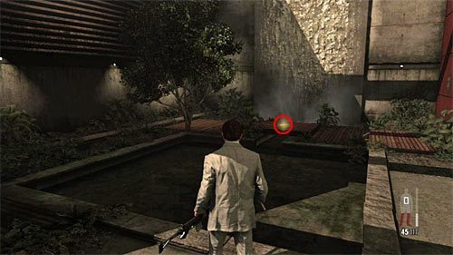 SEKRET 5 [Złota broń - Karabin MD-97L 2/3]: Sekret odnajdziesz w atrium, przy niewielkim wodospadzie - Ślady i złote bronie - Rozdział VI | Sekrety w Max Payne 3 - Max Payne 3 - poradnik do gry