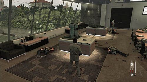 Podobnie jak wcześniej, nie biegnij od razu za informatykiem, tylko zbadaj dokładnie całą okolicę - Bitwa w pomieszczeniu z makietami | Rozdział VI | Solucja Max Payne 3 - Max Payne 3 - poradnik do gry