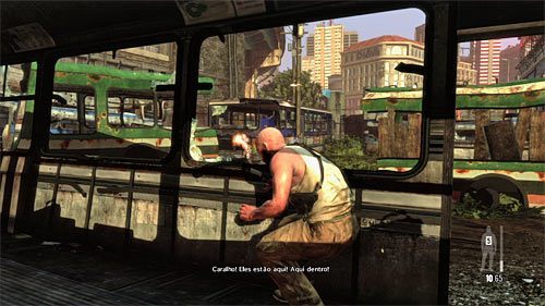 Rozdział ten rozpoczynasz wewnątrz autobusu - Ucieczka ze złomowiska | Rozdział X | Solucja Max Payne 3 - Max Payne 3 - poradnik do gry