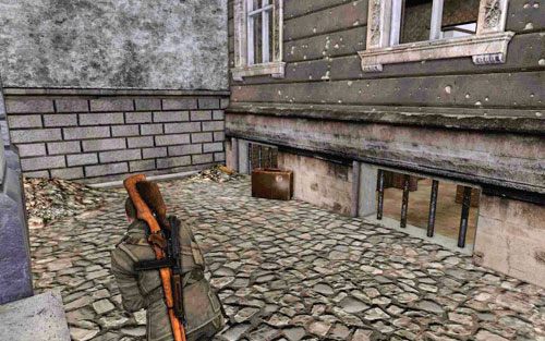 Kiedy wyskoczysz na tył budynku przez okno skieruj się na prawo - Prolog; Misja 1 | Butelki i Sztaby złota Sniper Elite V2 - Sniper Elite V2 - poradnik do gry