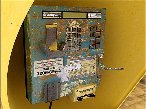 Obadaj urządzenie - Andyego zdziwi otwór na monety (po prawej) - Uwolnij Richarda z aresztu (opcja pierwsza) | Rozdział 6 | Alternativa - Alternativa - poradnik do gry