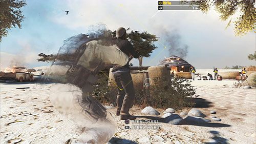 W pierwszej kolejności podkradamy się pod przeciwnika stojącego przy studni i eliminujemy go po cichu - Misja 2 Subtle Arrow (1) | Opis przejścia Ghost Recon - Future Soldier - Tom Clancys Ghost Recon: Future Soldier - poradnik do gry