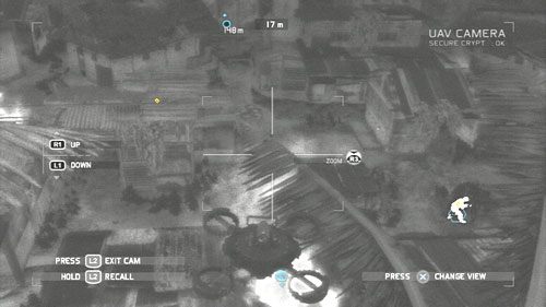 Jak tylko wyjdziemy na powierzchnię włączamy kamuflaż i ostrożnie dokonujemy zwiadu okolicy przy użyciu sensorów lub drona - Misja 3 Noble Tempest (2) | Opis przejścia Ghost Recon - Future Soldier - Tom Clancys Ghost Recon: Future Soldier - poradnik do gry