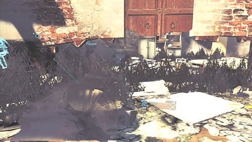 Posuwając się cały czas naprzód czołgamy się pod czerwonymi drzwiami i dalej podążamy do kolejnych punktów nawigacyjnych - Misja 3 Noble Tempest (3) | Opis przejścia Ghost Recon - Future Soldier - Tom Clancys Ghost Recon: Future Soldier - poradnik do gry