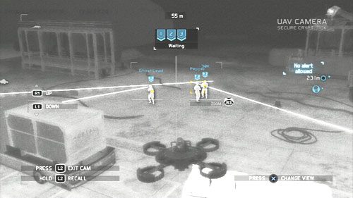 Na koniec pozbywamy się ostatniej trójki i obchodzimy samolot by wpaść na kolejne patrole - Misja 6 Firefly Rain (2) | Opis przejścia Ghost Recon - Future Soldier - Tom Clancys Ghost Recon: Future Soldier - poradnik do gry