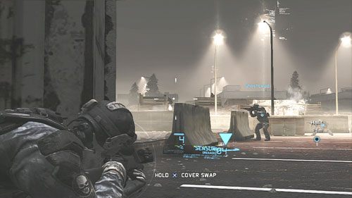 Przeciwnicy szybko przeniosą się na wzgórze i schowają się za cienkimi zasłonami, które można przestrzelić - Misja 6 Firefly Rain (3) | Opis przejścia Ghost Recon - Future Soldier - Tom Clancys Ghost Recon: Future Soldier - poradnik do gry