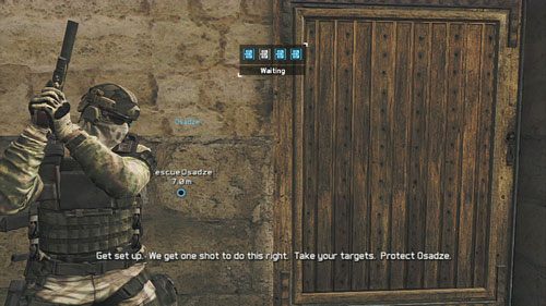 Po krótkiej potyczce wbiegamy do kościoła i jak najszybciej podbiegamy pod oznakowane drzwi - Misja 7 Ember Hunt (3) | Opis przejścia Ghost Recon - Future Soldier - Tom Clancys Ghost Recon: Future Soldier - poradnik do gry