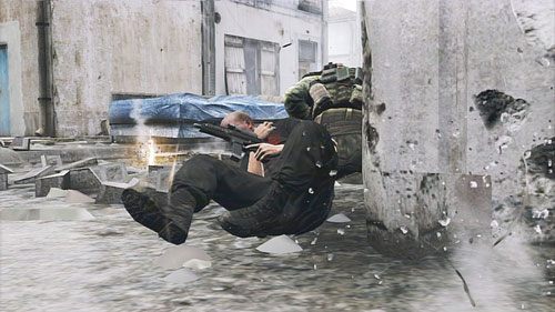 Naszym zadaniem jest obron do momentu, w którym eskortowany przez nas VIP oberwie - Misja 7 Ember Hunt (3) | Opis przejścia Ghost Recon - Future Soldier - Tom Clancys Ghost Recon: Future Soldier - poradnik do gry