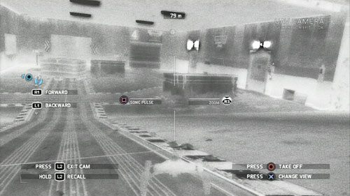 Zjeżdżamy w dół do przestronnego pomieszczenia - Misja 10 Gallant Thief (3) | Opis przejścia Ghost Recon - Future Soldier - Tom Clancys Ghost Recon: Future Soldier - poradnik do gry