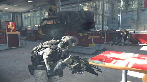 Krótką przerwę w starciu zapowie przyjazd kolejnego pojazdu z działkiem, niszczymy go i uzupełniamy zapasy amunicji - Misja 11 Invisible Bear (3) | Opis przejścia Ghost Recon - Future Soldier - Tom Clancys Ghost Recon: Future Soldier - poradnik do gry