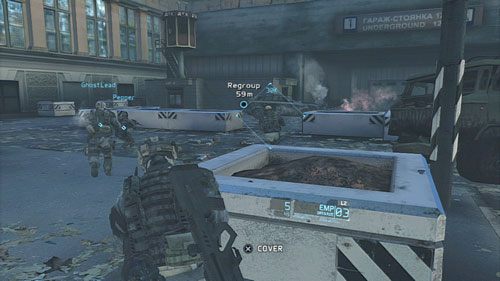 Obronę kawiarni kończymy rozprawiając się z żołnierzami wyposażonymi w tarcze - Misja 11 Invisible Bear (3) | Opis przejścia Ghost Recon - Future Soldier - Tom Clancys Ghost Recon: Future Soldier - poradnik do gry