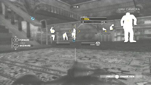 Podjeżdżamy do punktu kontrolnego, a następnie zjeżdżamy w dół schodami po prawej - Misja 4 Tiger Dust | Wyzwania w Ghost Recon - Future Soldier - Tom Clancys Ghost Recon: Future Soldier - poradnik do gry