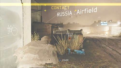 Przebiegamy sprintem przez bramę by wpaść na kolejnych przeciwników - Misja 6 Firefly Rain (1) | Wyzwania w Ghost Recon - Future Soldier - Tom Clancys Ghost Recon: Future Soldier - poradnik do gry