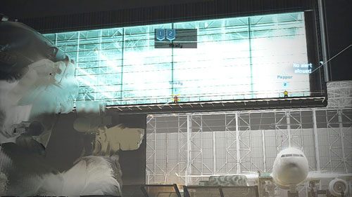 Podchodząc pod wrota hangaru spoglądamy w górę i pozbywamy się dwóch żołnierzy umiejscowionych wysoko na kładkach - Misja 6 Firefly Rain (3) | Wyzwania w Ghost Recon - Future Soldier - Tom Clancys Ghost Recon: Future Soldier - poradnik do gry