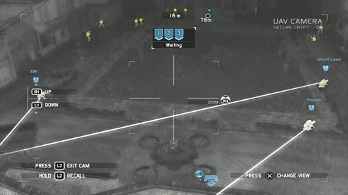 Gdy wyeliminujemy pierwszych przeciwników schodzimy po schodach w dół, oznaczamy trzech żołnierzy chowających się za murkiem i pozbywamy się ich jednoczesnym strzałem - Misja 7 Ember Hunt (1) | Wyzwania w Ghost Recon - Future Soldier - Tom Clancys Ghost Recon: Future Soldier - poradnik do gry