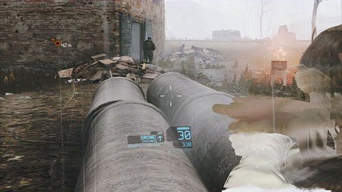 Następnego przeciwnika do uduszenia znajdziemy u wejścia do budynku, na którym stacjonuje żołnierz wyposażony w RPG - Misja 7 Ember Hunt (1) | Wyzwania w Ghost Recon - Future Soldier - Tom Clancys Ghost Recon: Future Soldier - poradnik do gry